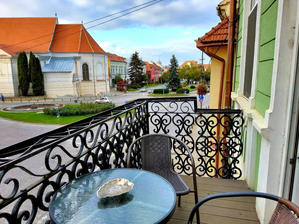 Sissy Vendégház Tîrgu Secuiesc Exterior foto